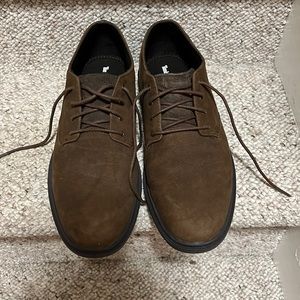 BRAND NEW New Timberland Oxford shoes. Only worn once!
